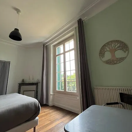 La Gare De * Chambretaud