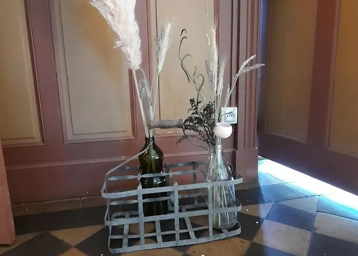 La Gare De Chambretaud